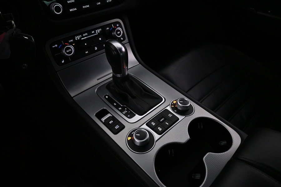 Volkswagen Touareg vaihtoauto