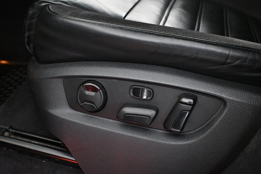 Volkswagen Touareg vaihtoauto