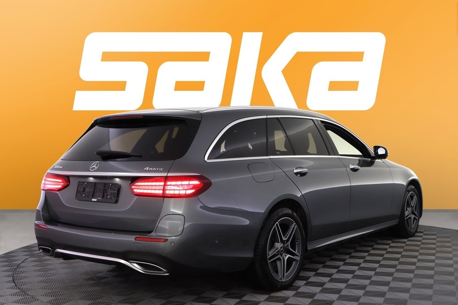 Mercedes-Benz E vaihtoauto