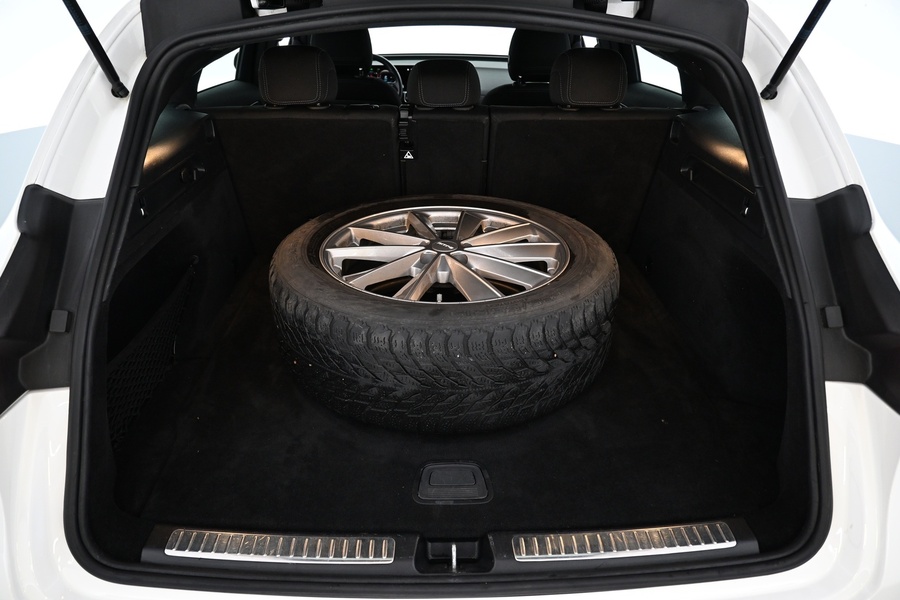 Mercedes-Benz EQC vaihtoauto