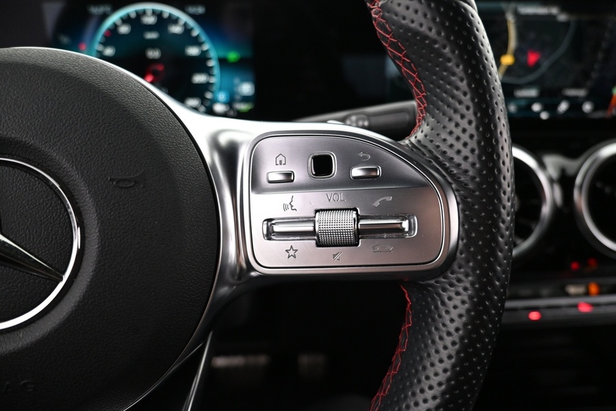 Mercedes-Benz GLA vaihtoauto