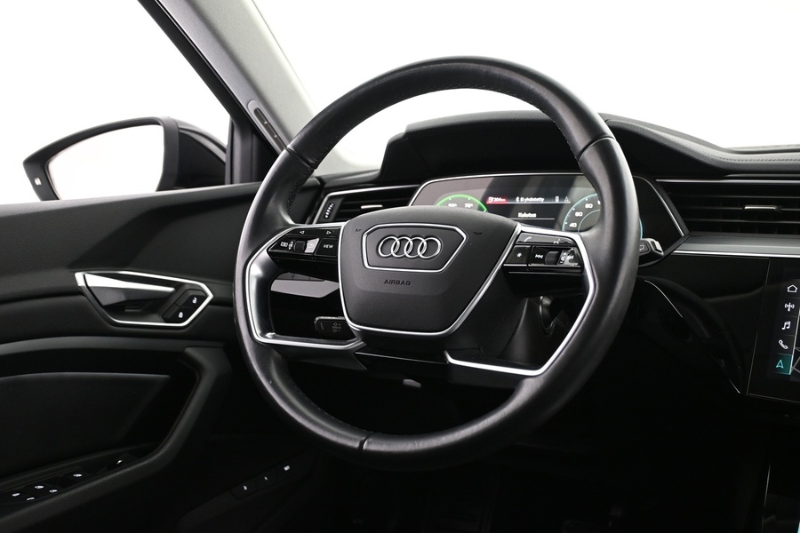 Audi e-tron vaihtoauto