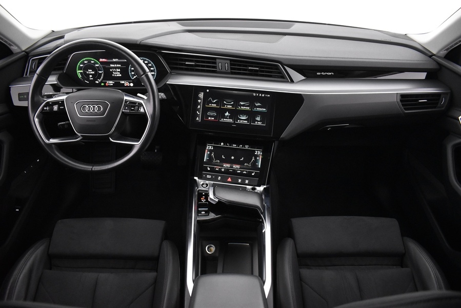 Audi e-tron vaihtoauto