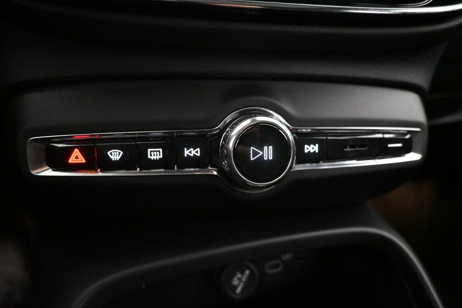 Volvo C40 vaihtoauto