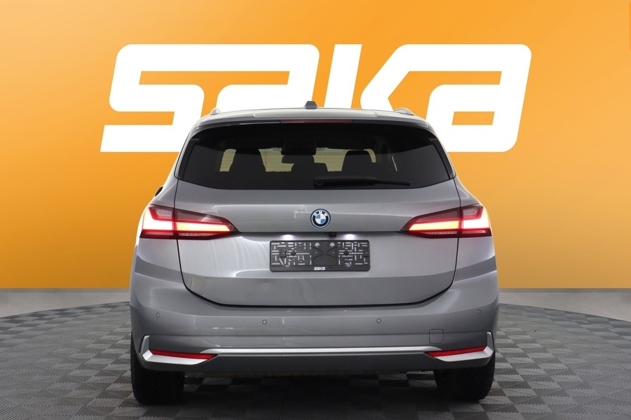BMW 225 vaihtoauto