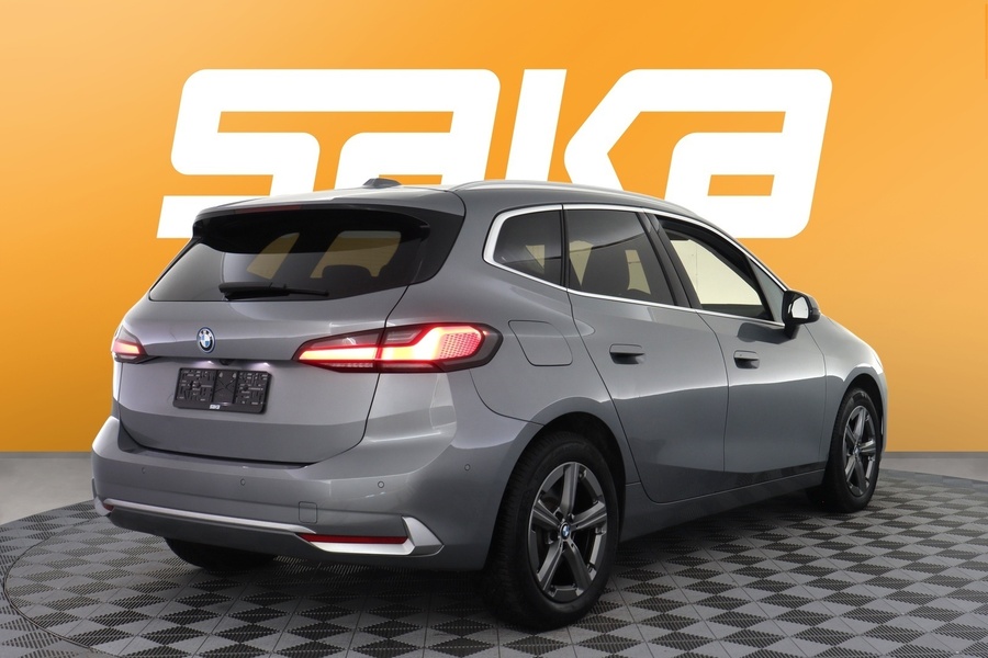 BMW 225 vaihtoauto