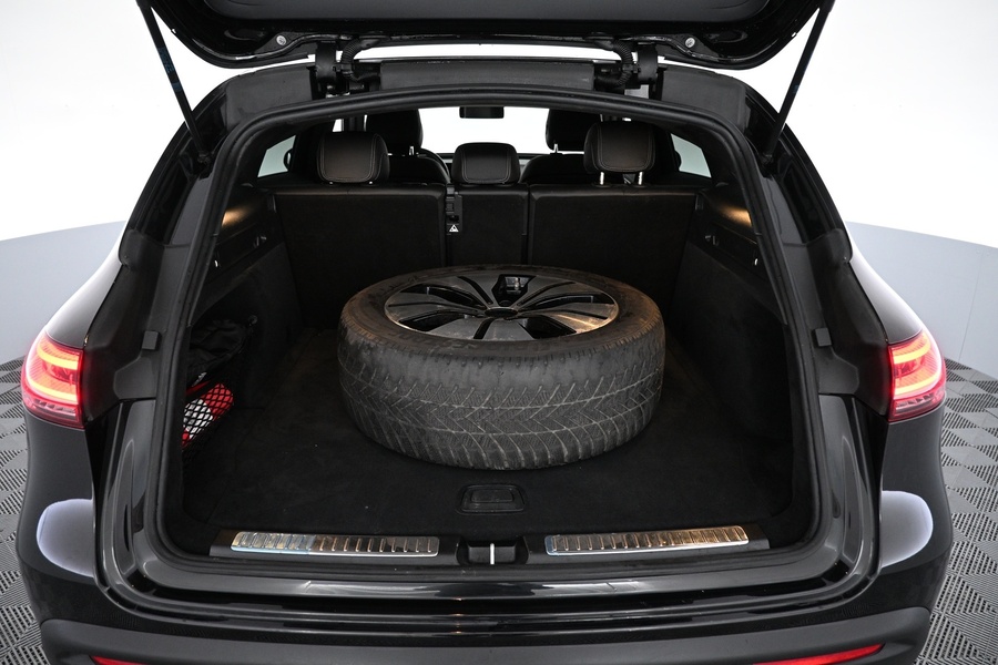 Mercedes-Benz EQC vaihtoauto