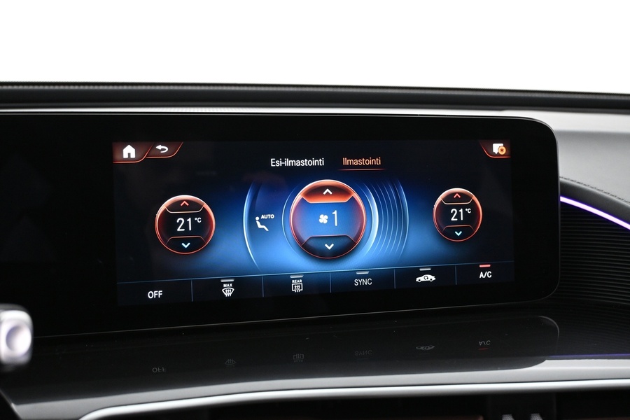 Mercedes-Benz EQC vaihtoauto