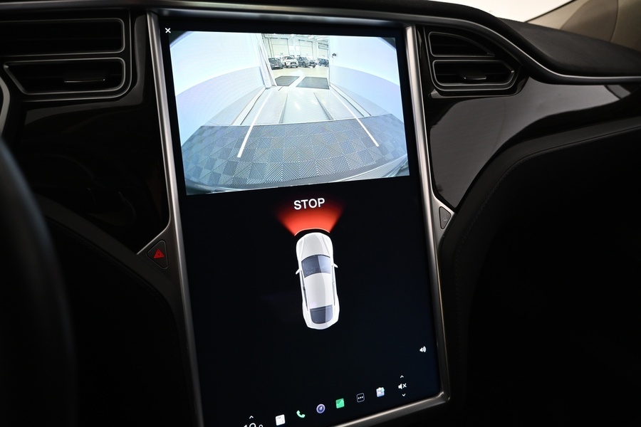 Tesla Model S vaihtoauto