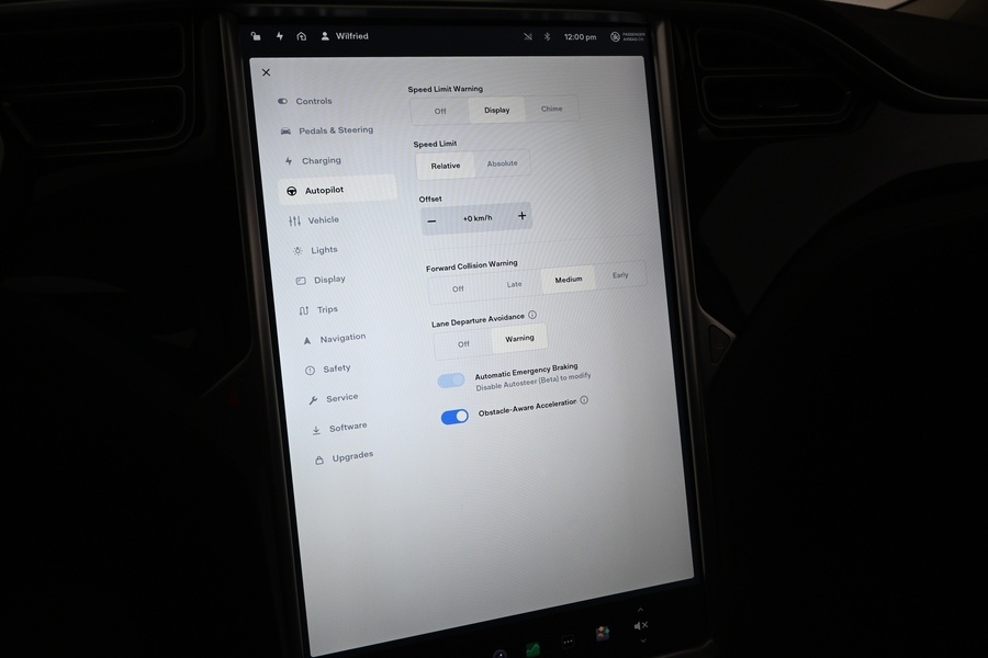 Tesla Model S vaihtoauto