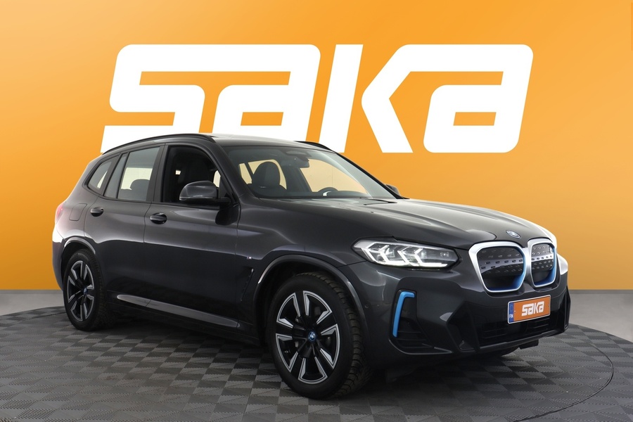BMW iX3 vaihtoauto