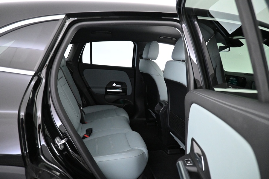 Mercedes-Benz EQA vaihtoauto