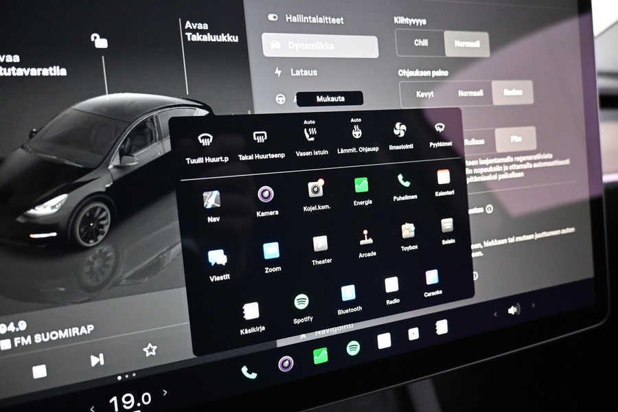 Tesla Model Y vaihtoauto