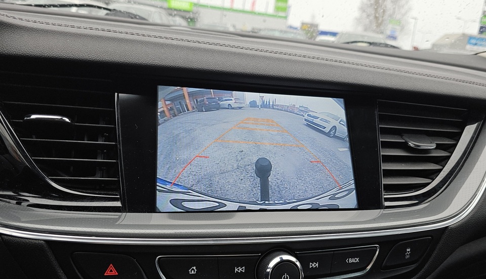 Opel Insignia vaihtoauto