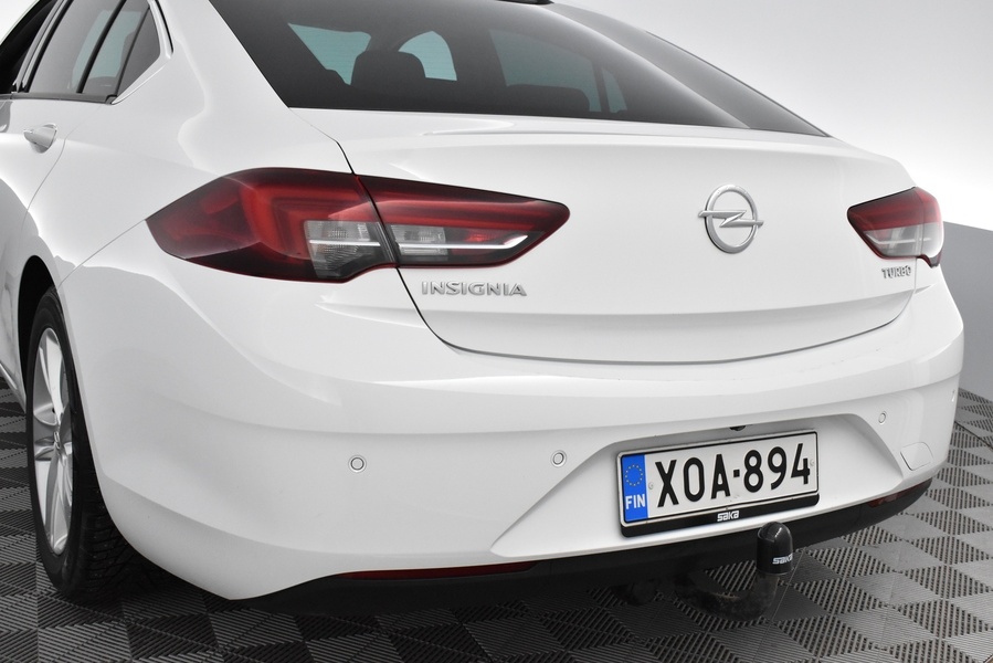 Opel Insignia vaihtoauto