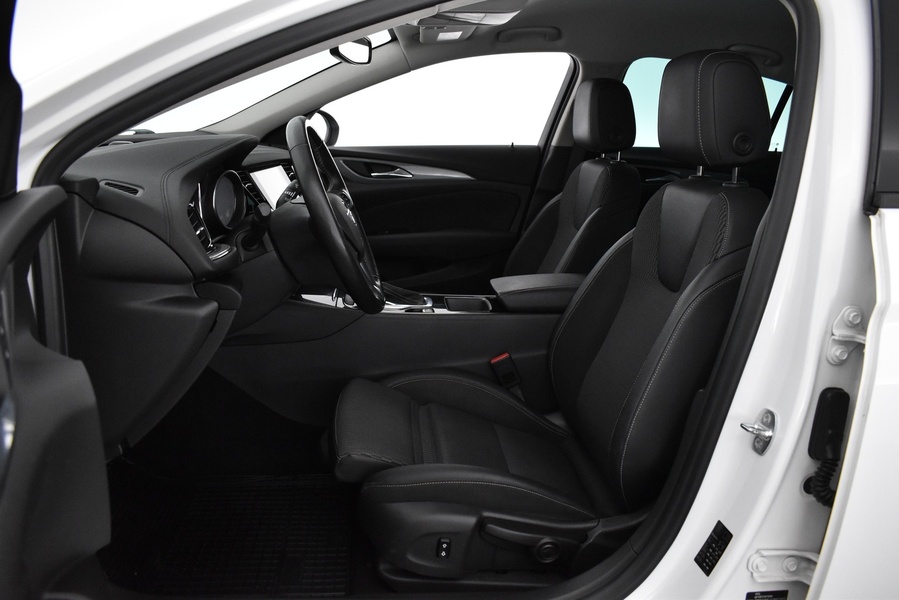 Opel Insignia vaihtoauto