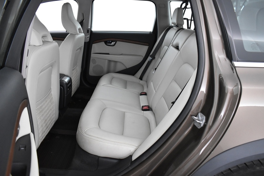 Volvo XC70 vaihtoauto