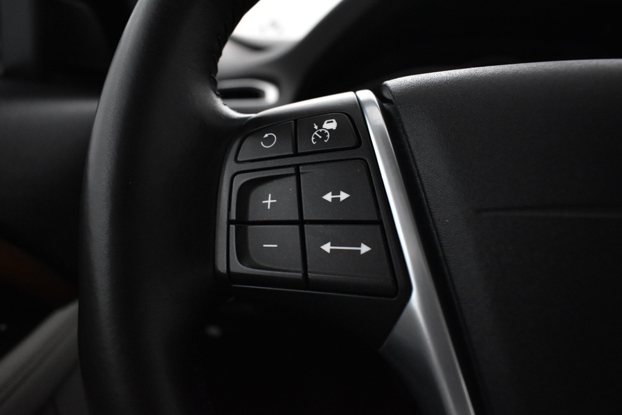 Volvo XC70 vaihtoauto