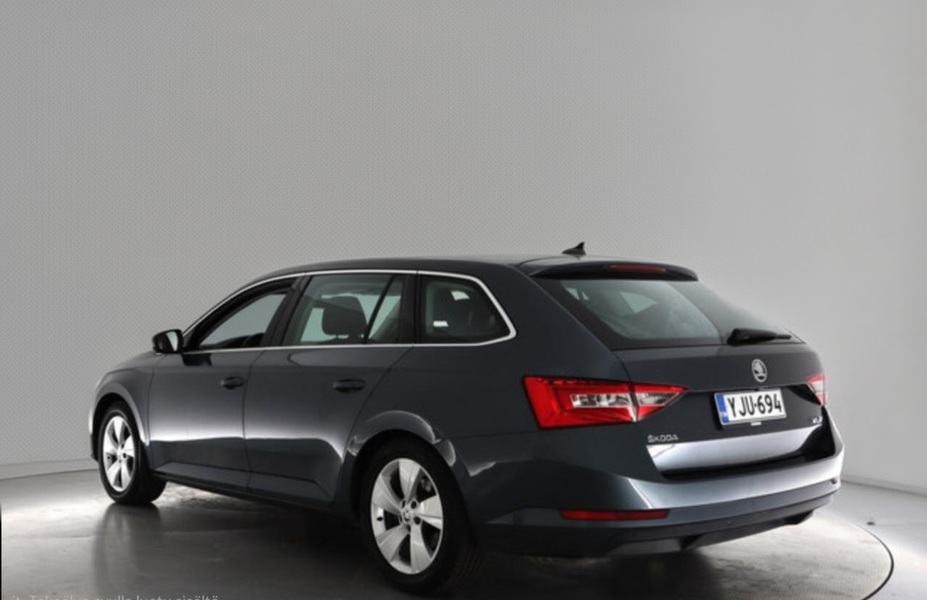 Skoda Superb vaihtoauto