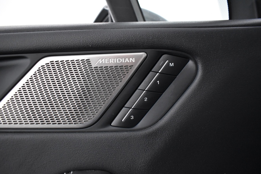 Jaguar I-PACE vaihtoauto