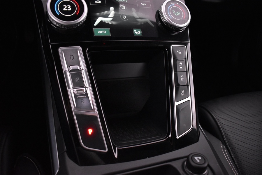 Jaguar I-PACE vaihtoauto