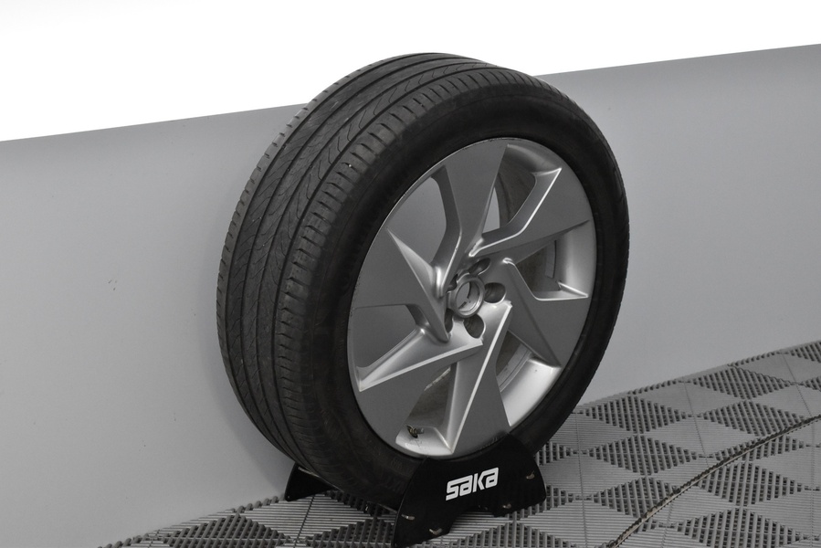 Jaguar I-PACE vaihtoauto