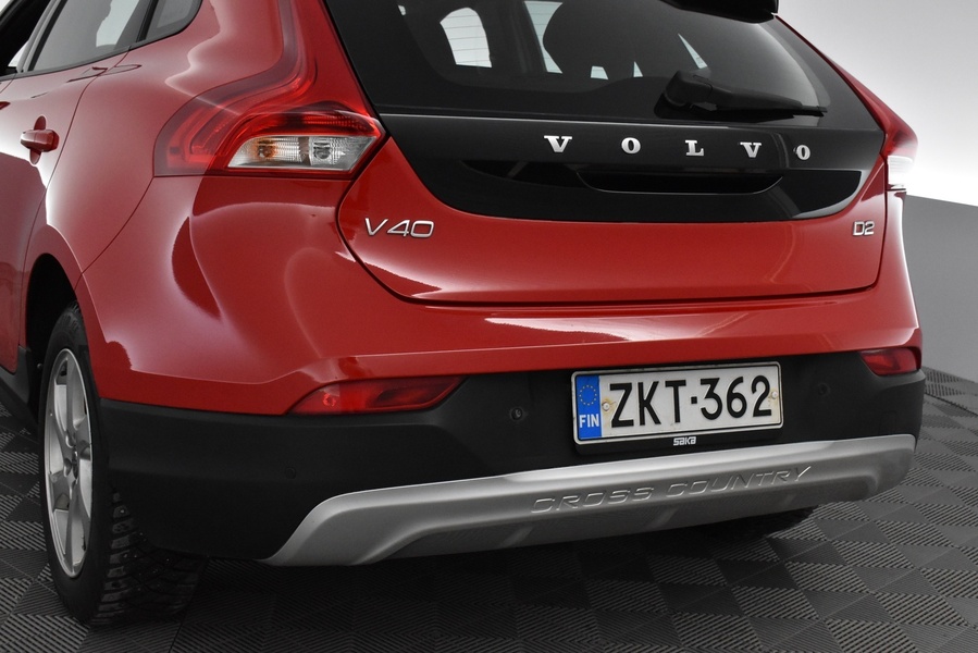 Volvo V40 Cross Country vaihtoauto