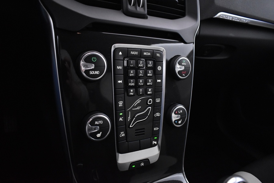 Volvo V40 Cross Country vaihtoauto