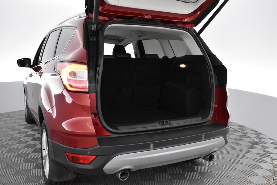 Ford Kuga vaihtoauto