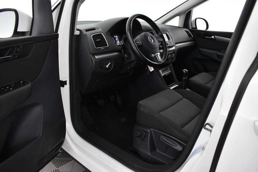 Volkswagen Sharan vaihtoauto