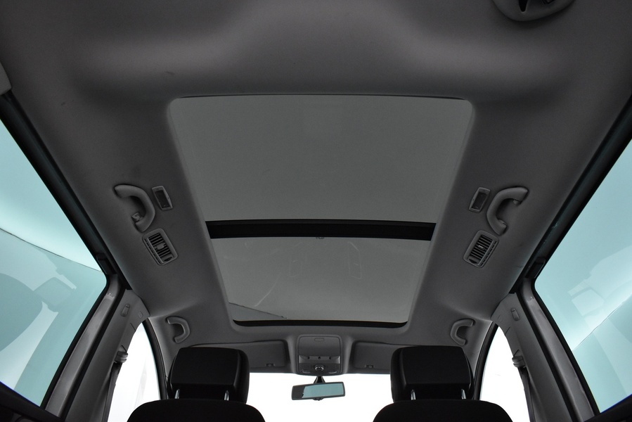 Volkswagen Sharan vaihtoauto