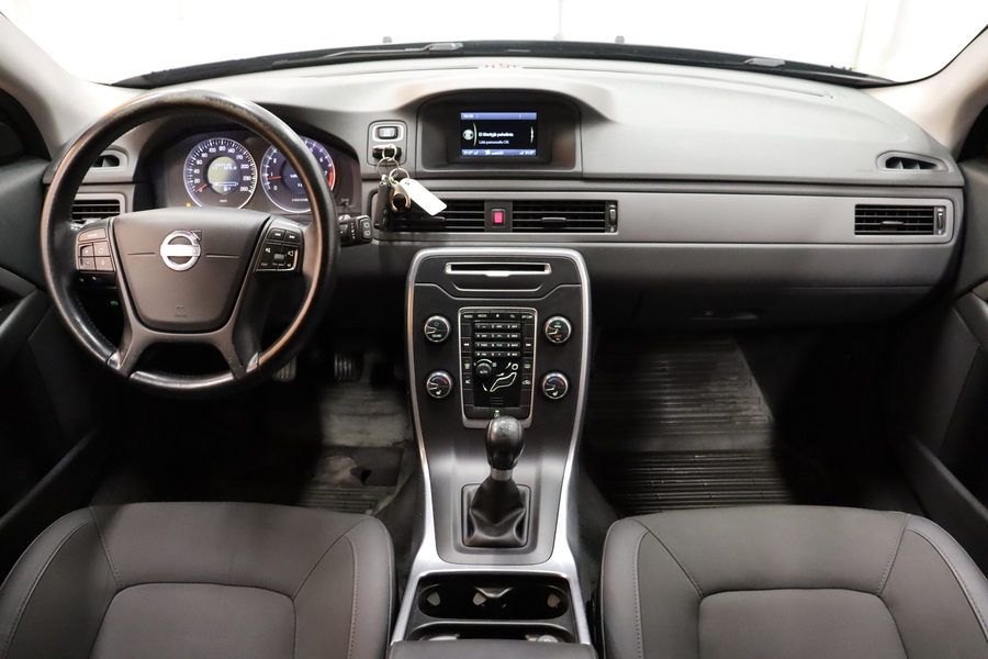 Volvo V70 vaihtoauto