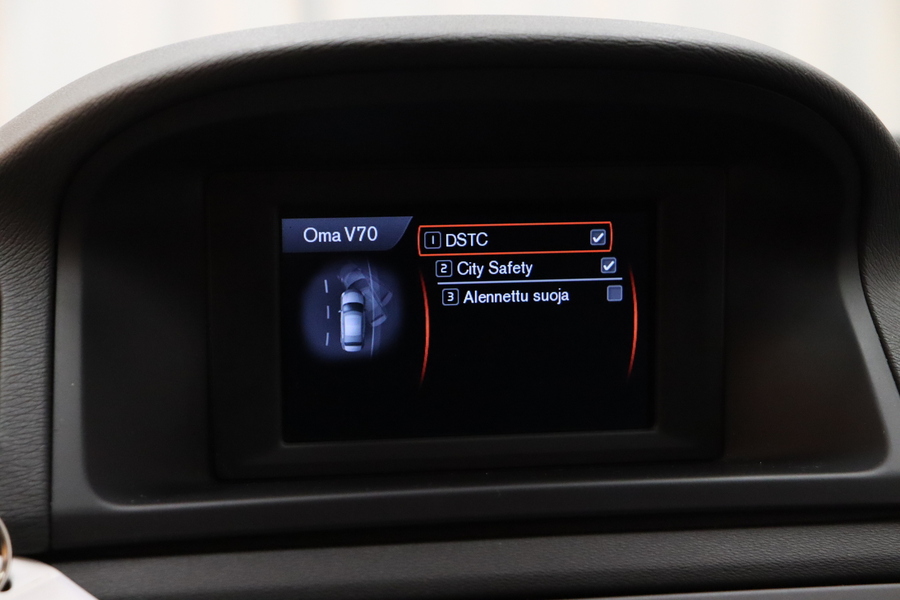 Volvo V70 vaihtoauto