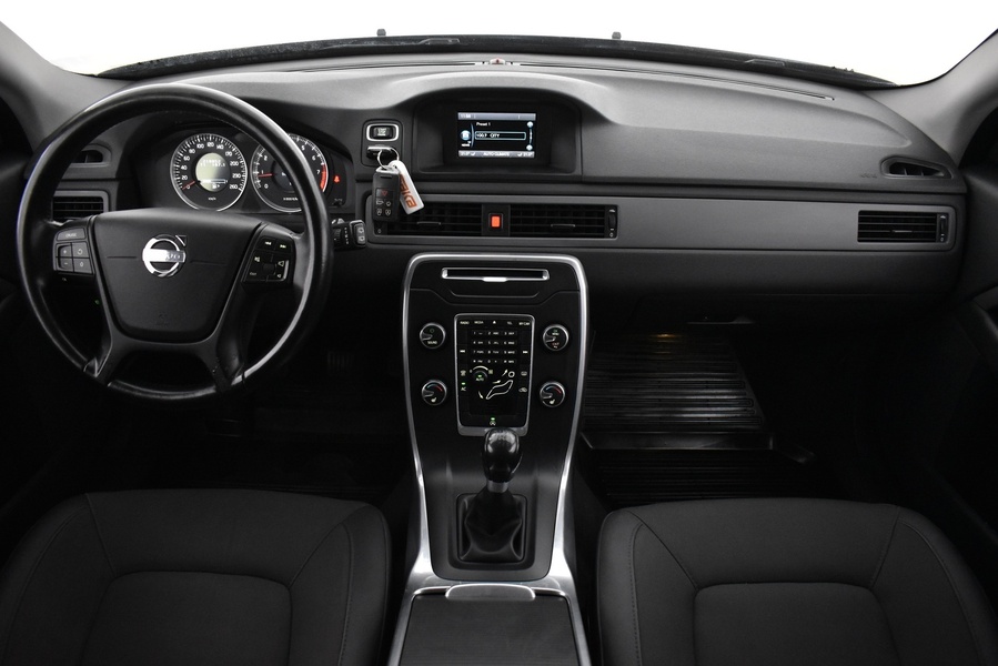 Volvo V70 vaihtoauto