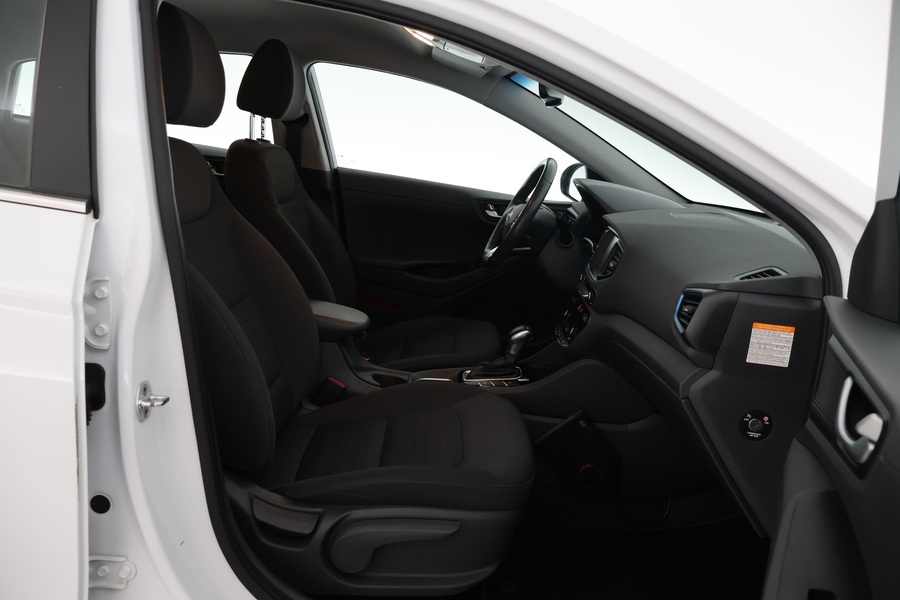 Hyundai IONIQ hybrid vaihtoauto