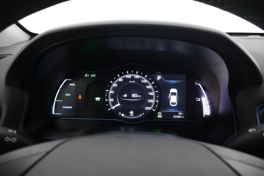 Hyundai IONIQ hybrid vaihtoauto