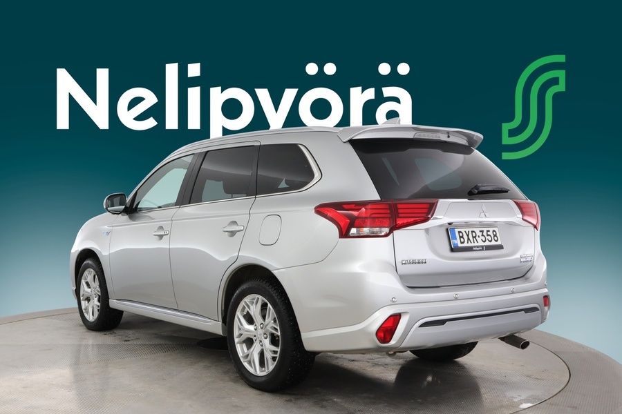 Mitsubishi Outlander PHEV vaihtoauto