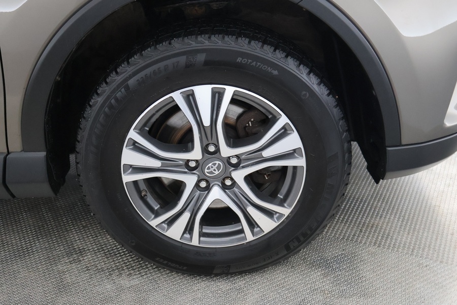 Toyota RAV4 vaihtoauto