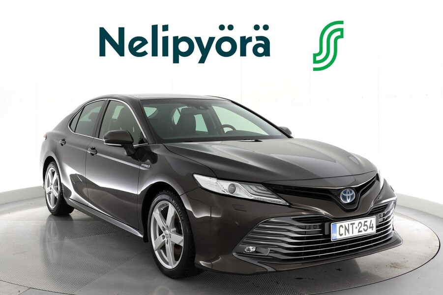 Toyota Camry vaihtoauto