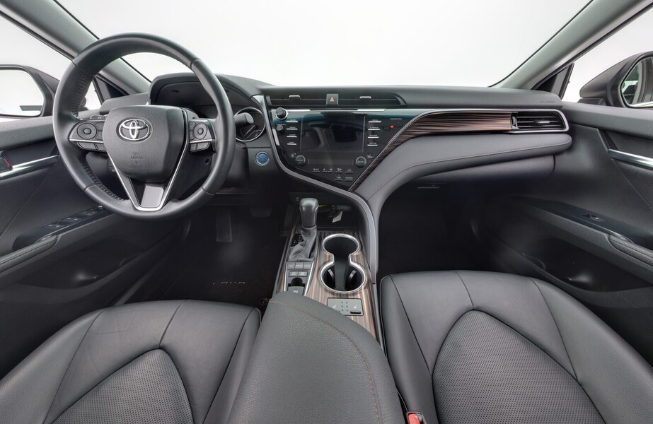 Toyota Camry vaihtoauto