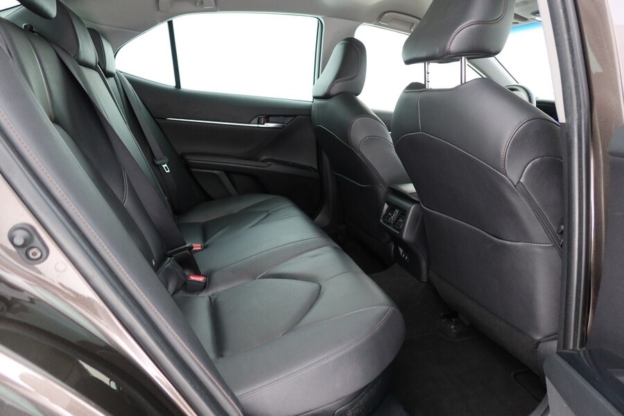 Toyota Camry vaihtoauto