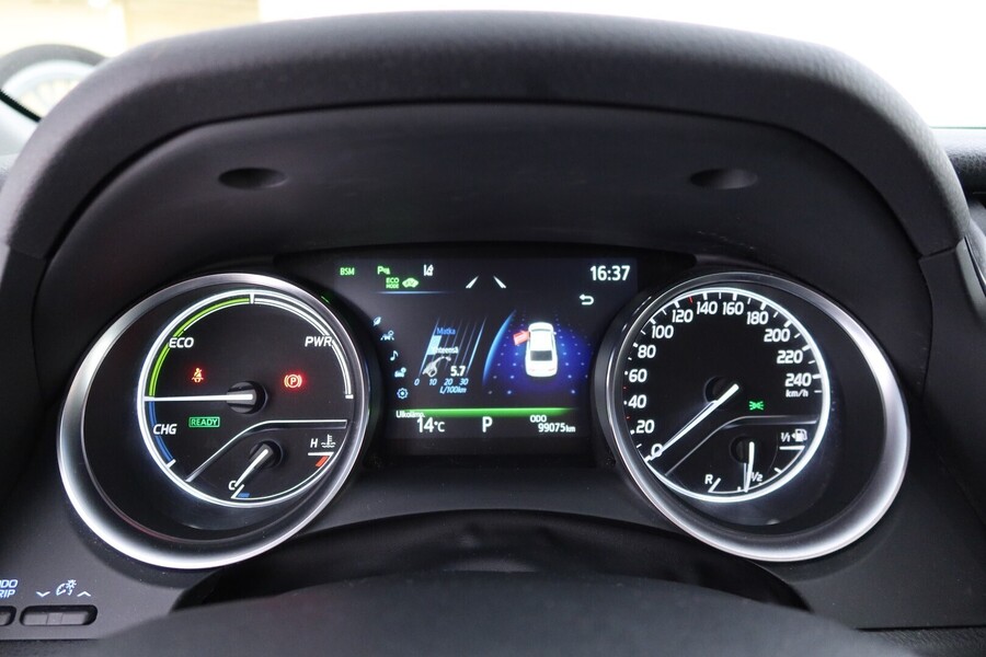 Toyota Camry vaihtoauto