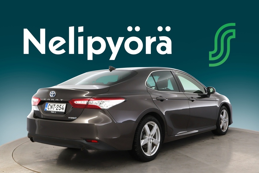 Toyota Camry vaihtoauto