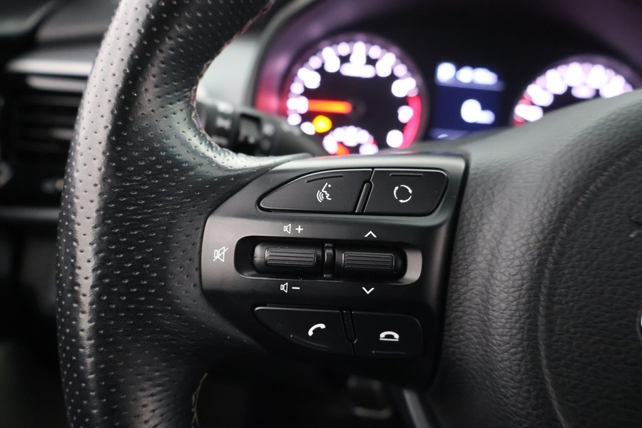 Kia Stonic vaihtoauto