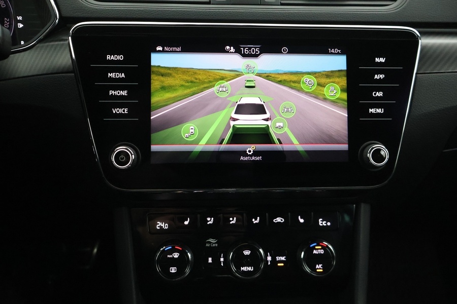 Skoda Superb vaihtoauto