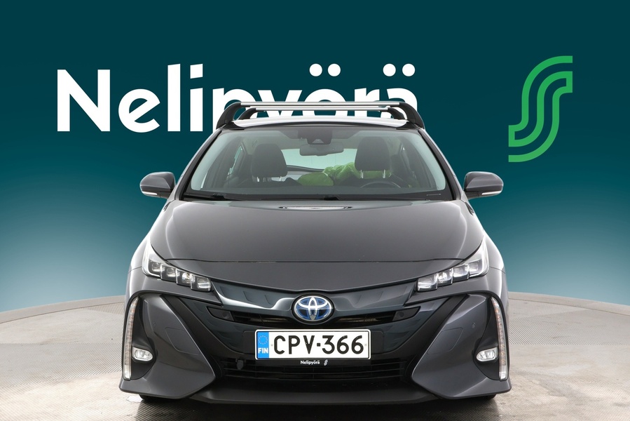 Toyota Prius Plug-in vaihtoauto