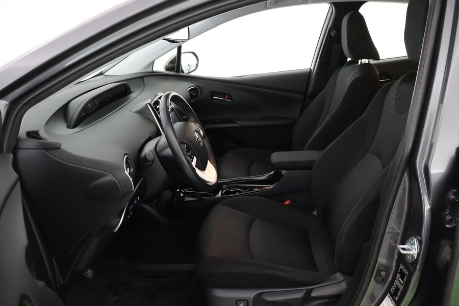 Toyota Prius Plug-in vaihtoauto