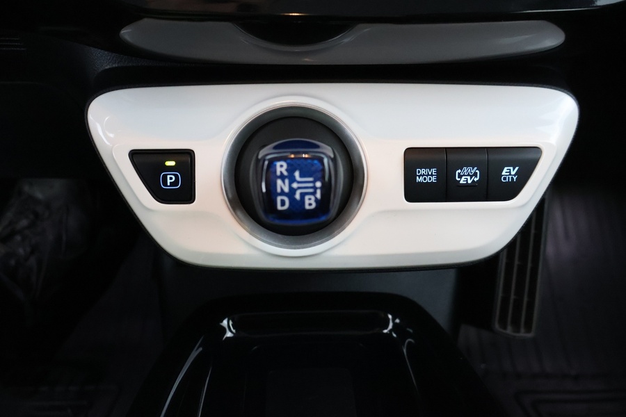 Toyota Prius vaihtoauto