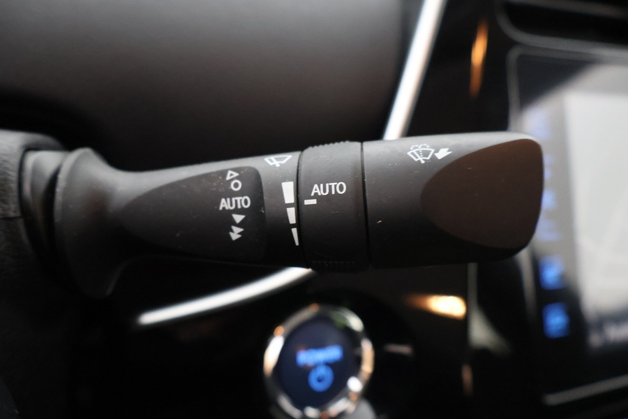 Toyota Prius vaihtoauto