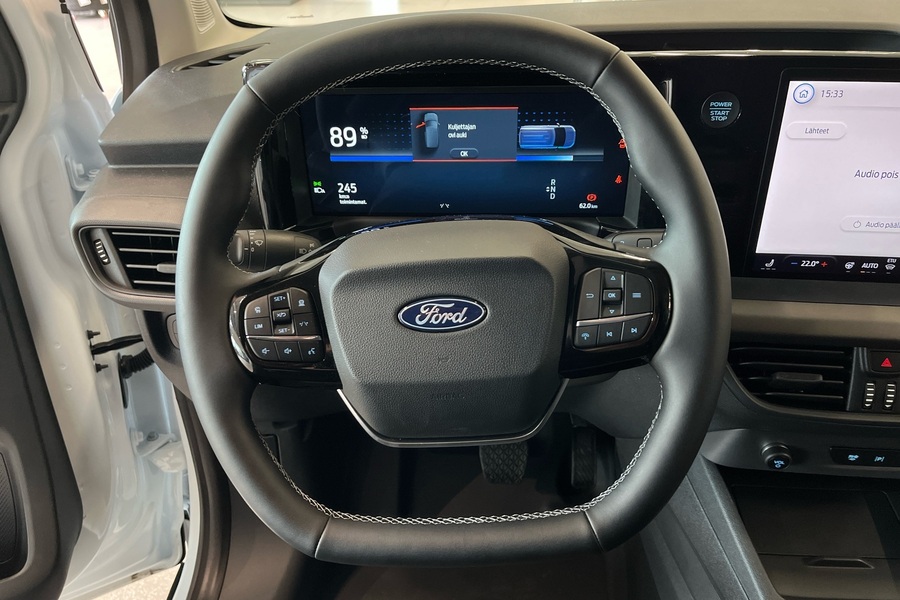 Ford Transit Courier vaihtoauto